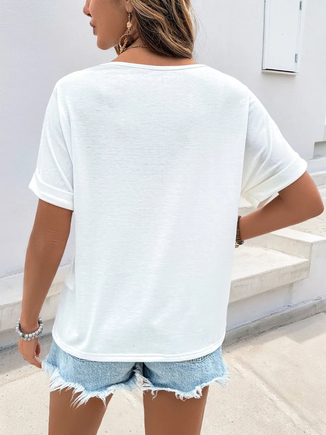 Contrast V - Neck Short Sleeve Top - Crowned Energy CO.