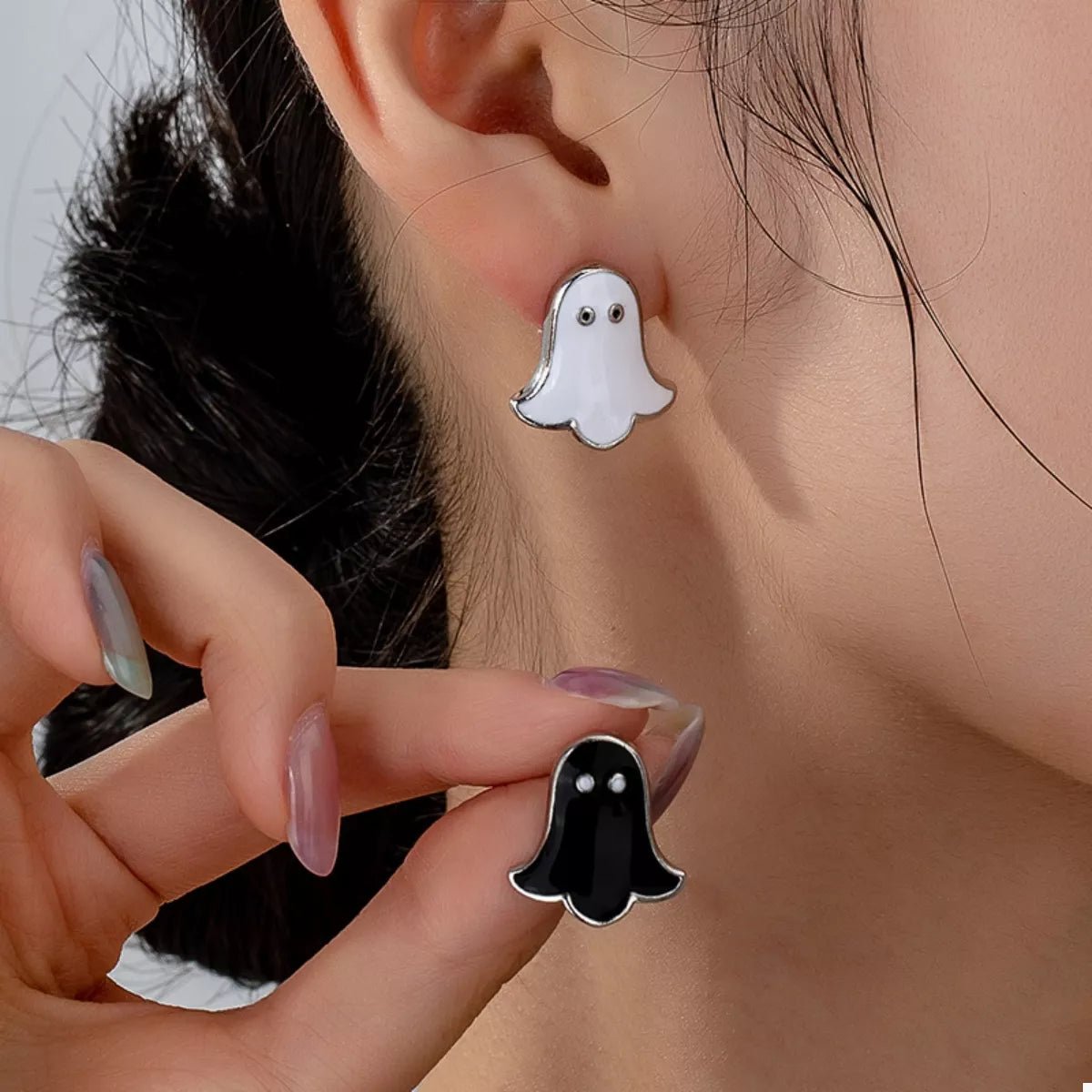 Crowned Energy CO. Black And White Suit / onesize Trendsi Accessories 2 Pair Halloween Ghost Stud Earrings