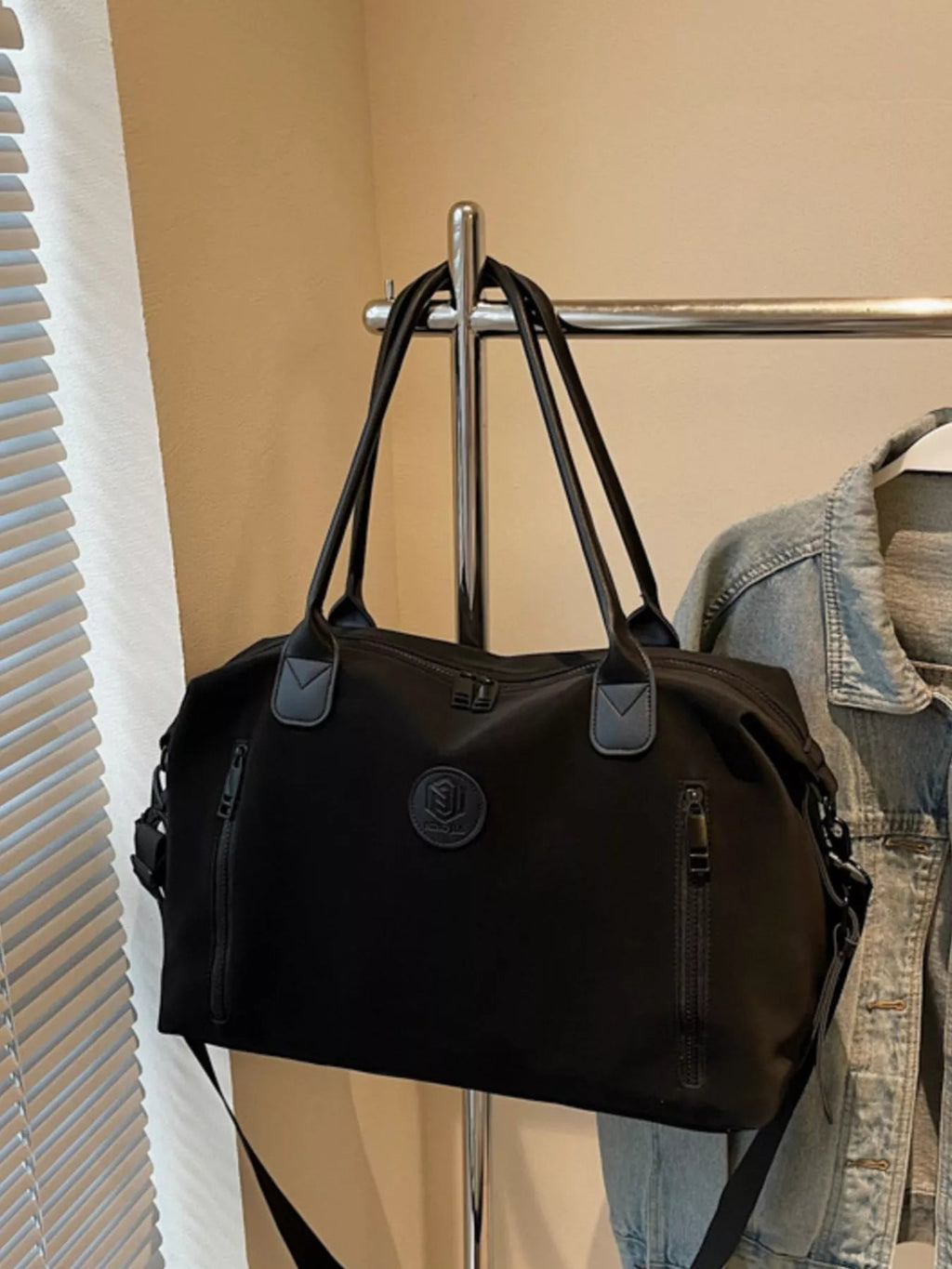 Adjustable Shoulder Strap Travel Duffel Bag - Crowned Energy CO.