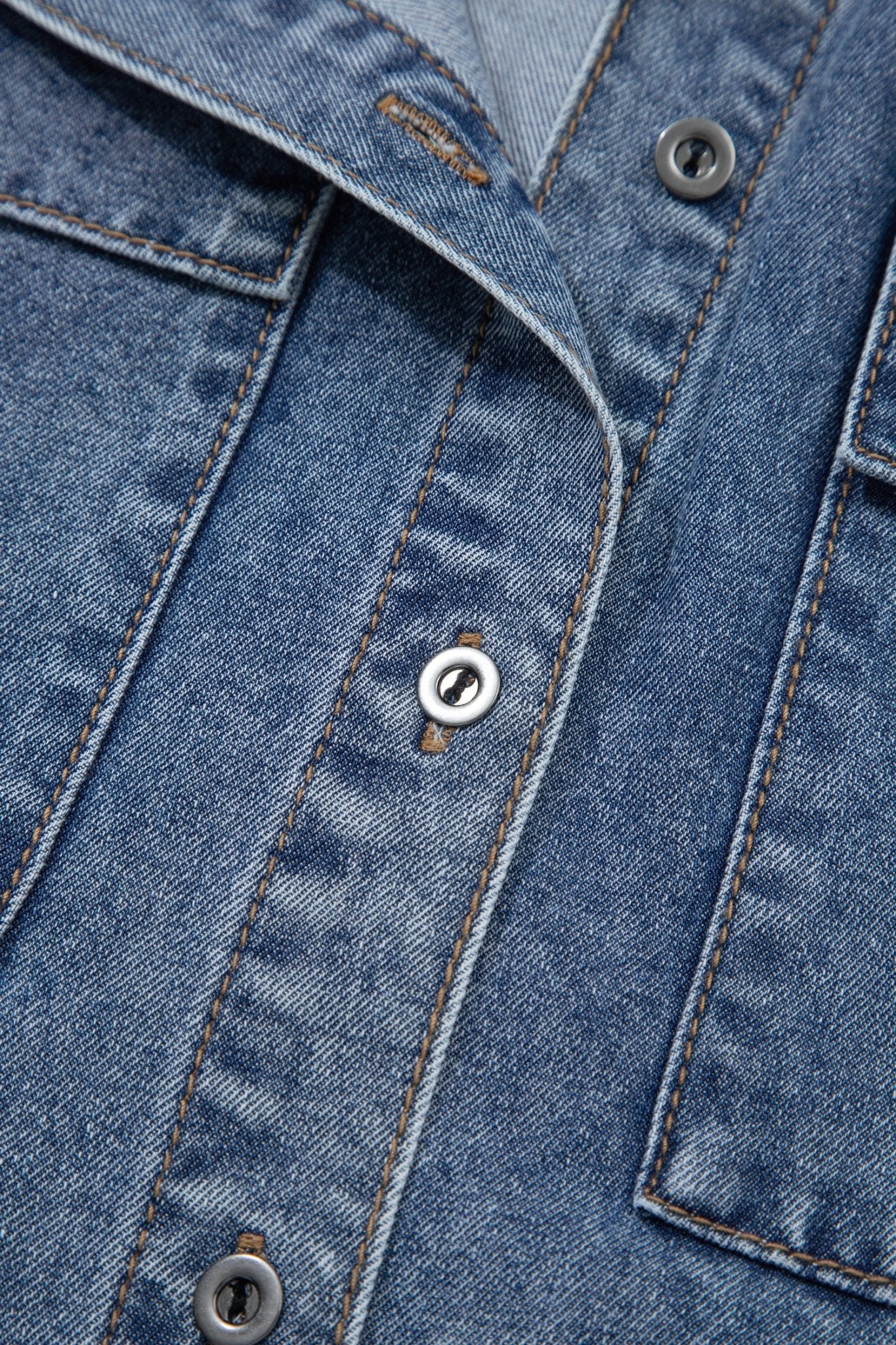 Ashleigh Blue Button Flap Pocket Cuffed Short Sleeve Denim Shirt - Crowned Energy CO.