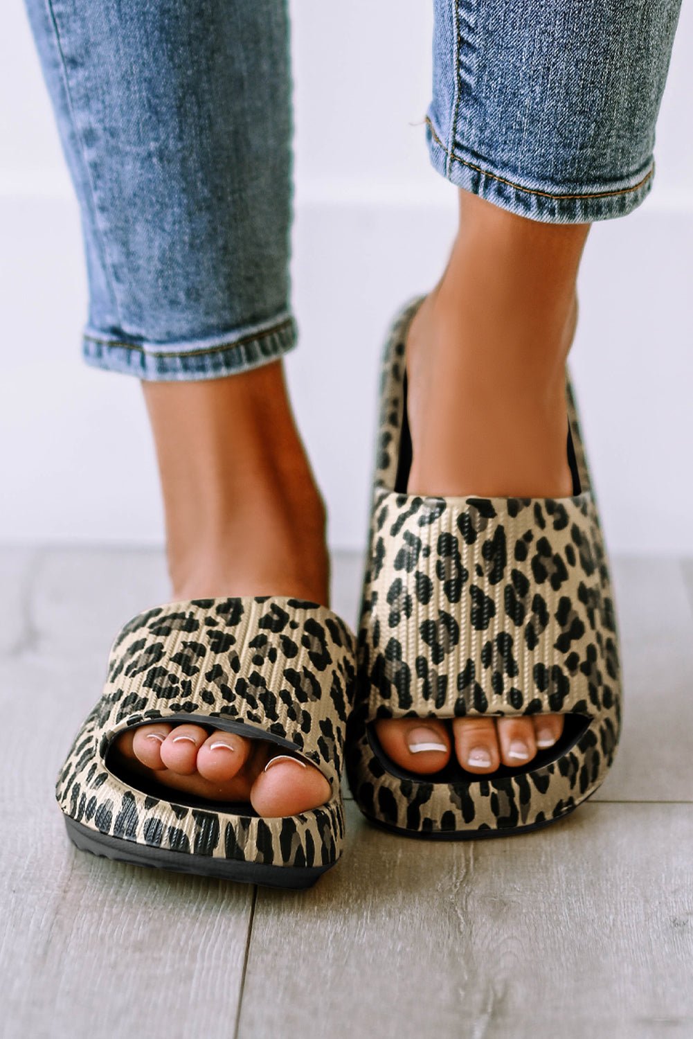 Crowned Energy CO. Black / 36 Dear-Lover Dropshipping Shoes & Bags/Slippers Black Print Thick Sole Slip On Slippers