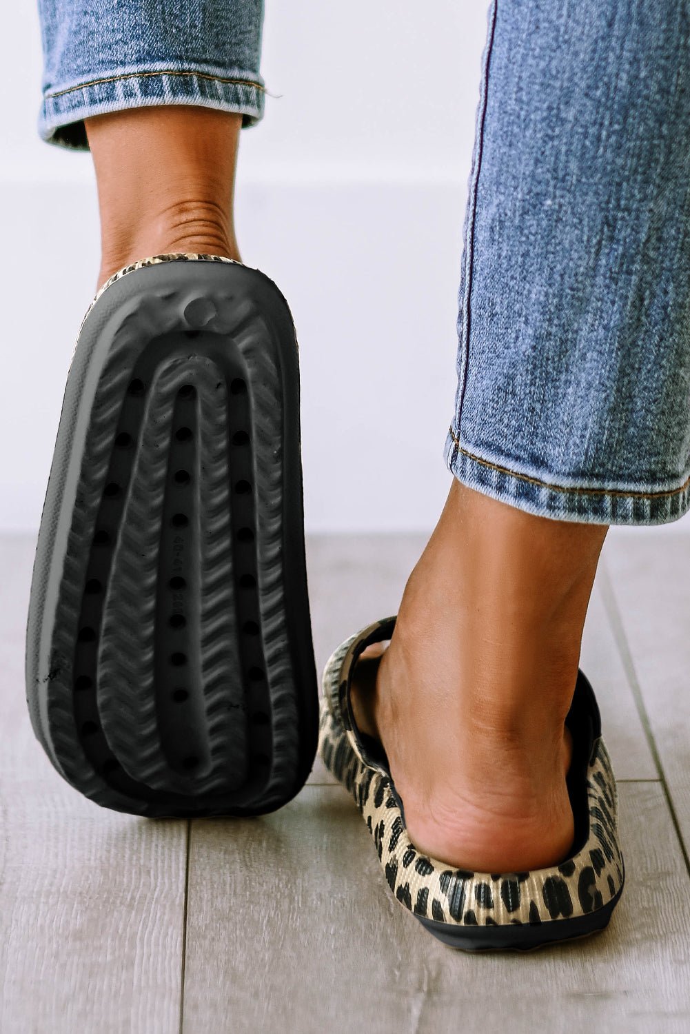Crowned Energy CO. Black / 36 Dear-Lover Dropshipping Shoes & Bags/Slippers Black Print Thick Sole Slip On Slippers