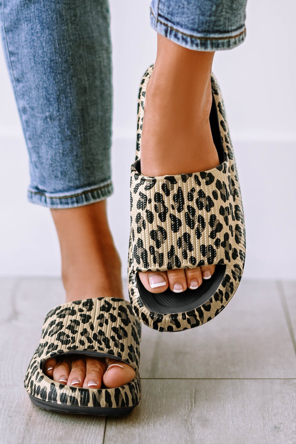Crowned Energy CO. Black / 36 Dear-Lover Dropshipping Shoes & Bags/Slippers Black Print Thick Sole Slip On Slippers