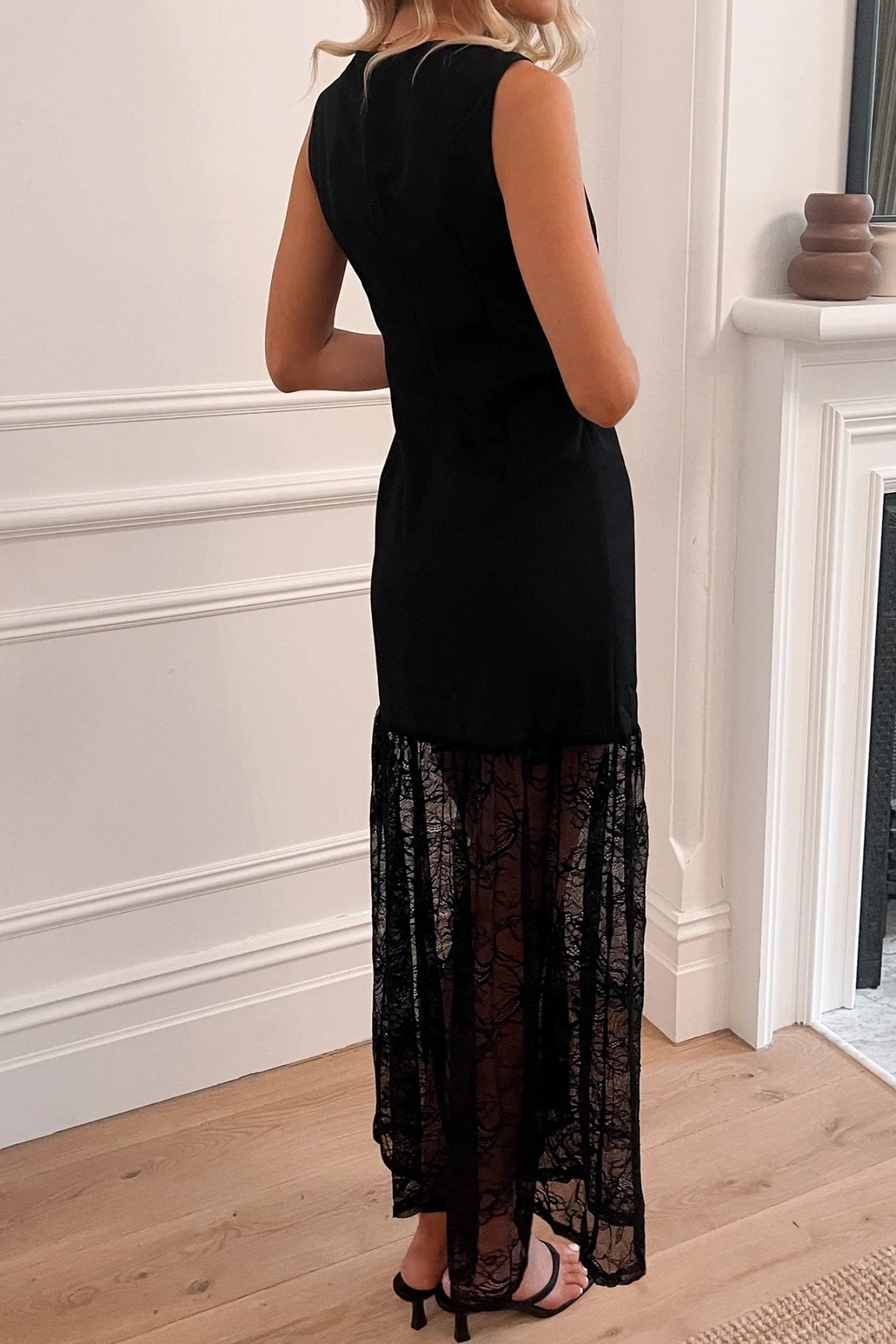 Black Solid Color Sleeveless Sheer Floral Lace Patchwork Long Dress - Crowned Energy CO.