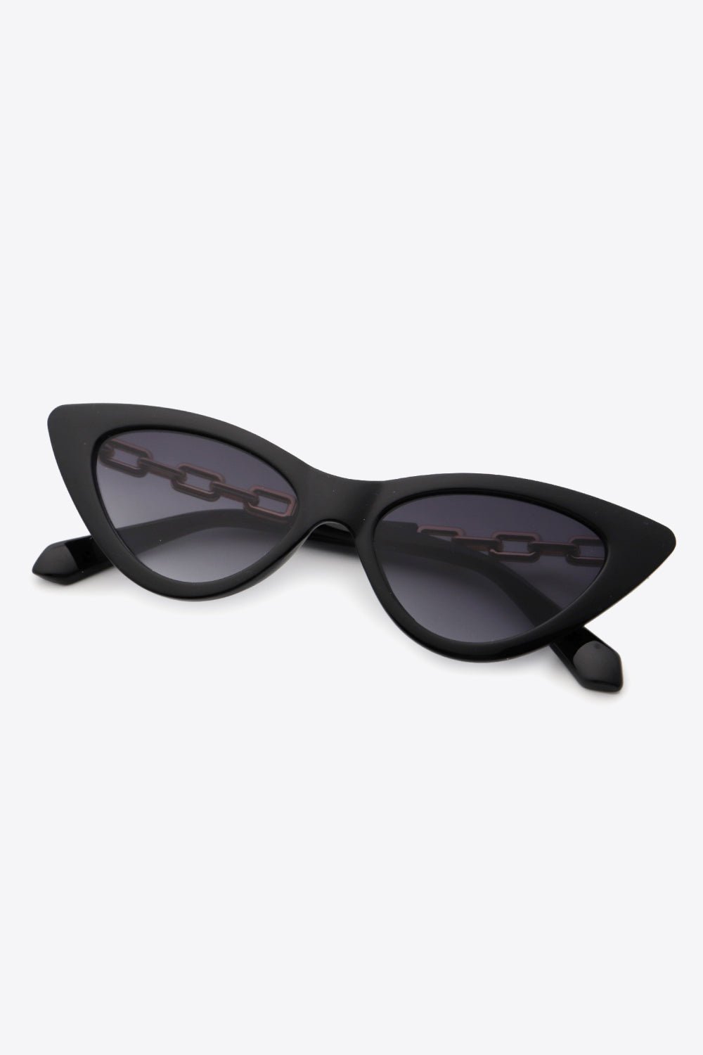 Chain Detail Cat - Eye Sunglasses - Crowned Energy CO.