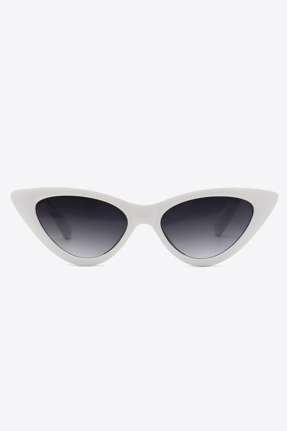 Chain Detail Cat - Eye Sunglasses - Crowned Energy CO.