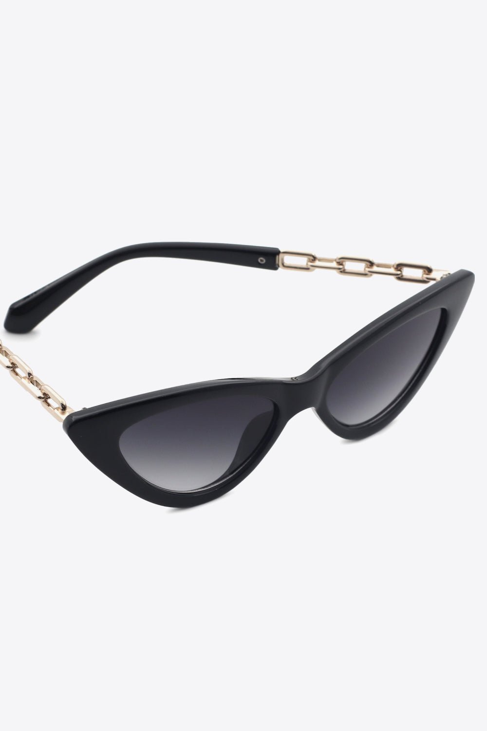 Chain Detail Cat - Eye Sunglasses - Crowned Energy CO.