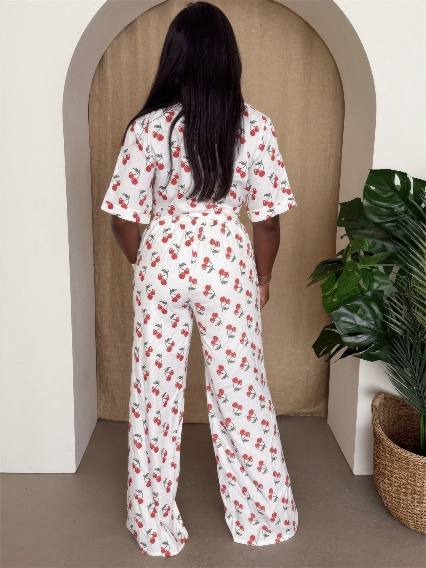 Crowned Energy CO. S ENDLESS MOON OUTFIT SET Cherry Pop Wide-leg Set