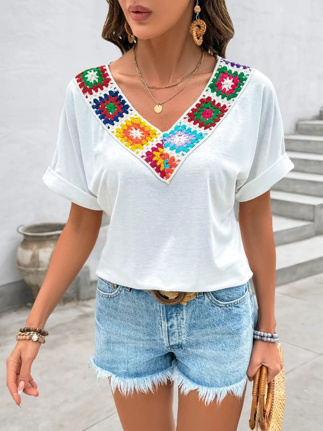 Contrast V - Neck Short Sleeve Top - Crowned Energy CO.