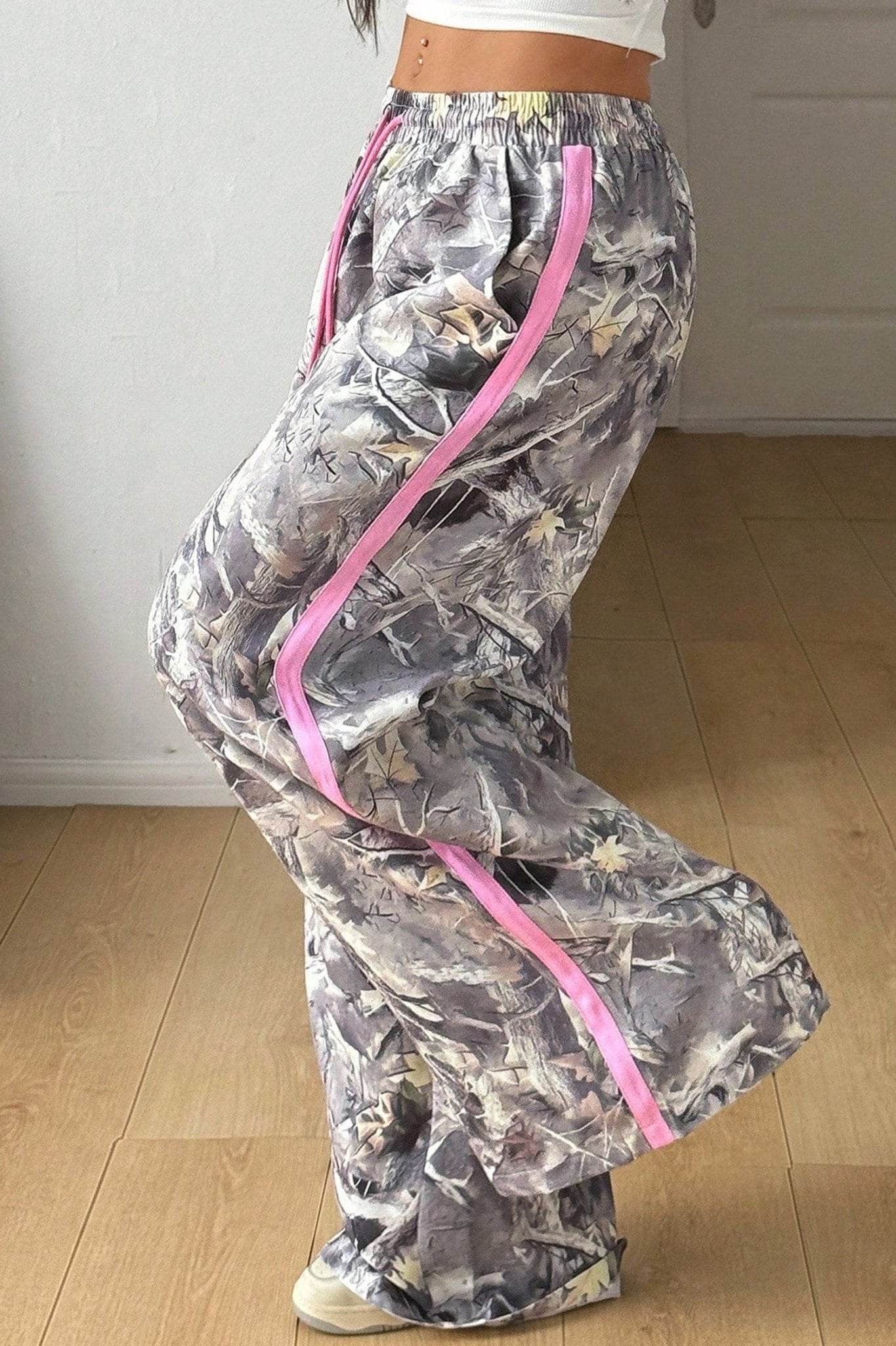 Gray Camo Woodland Print Color Block Detail Drawstring Wide Leg Sweatpants - Crowned Energy CO.