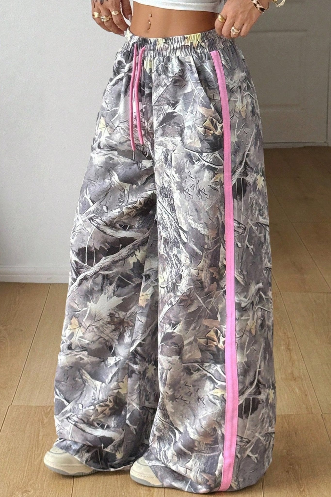 Gray Camo Woodland Print Color Block Detail Drawstring Wide Leg Sweatpants - Crowned Energy CO.