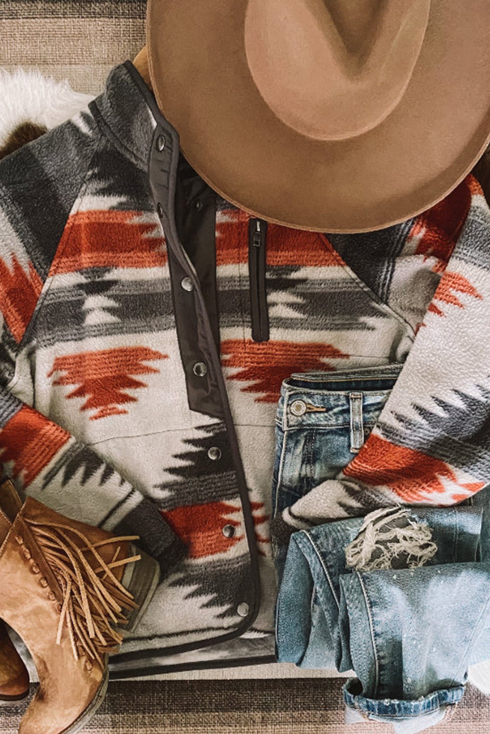 Gray Western Aztec Snap Buttoned Fleece Jacket - Crowned Energy CO.