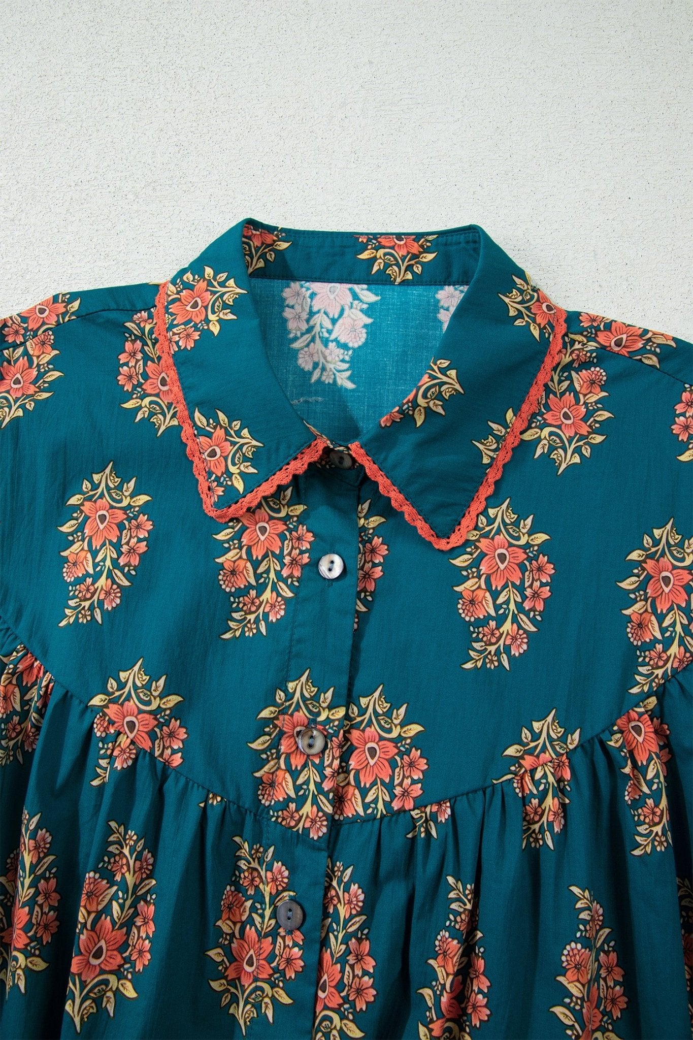 Green Plus Size Floral Print Contrast Lacy Trim Pleated Loose Shirt - Crowned Energy CO.
