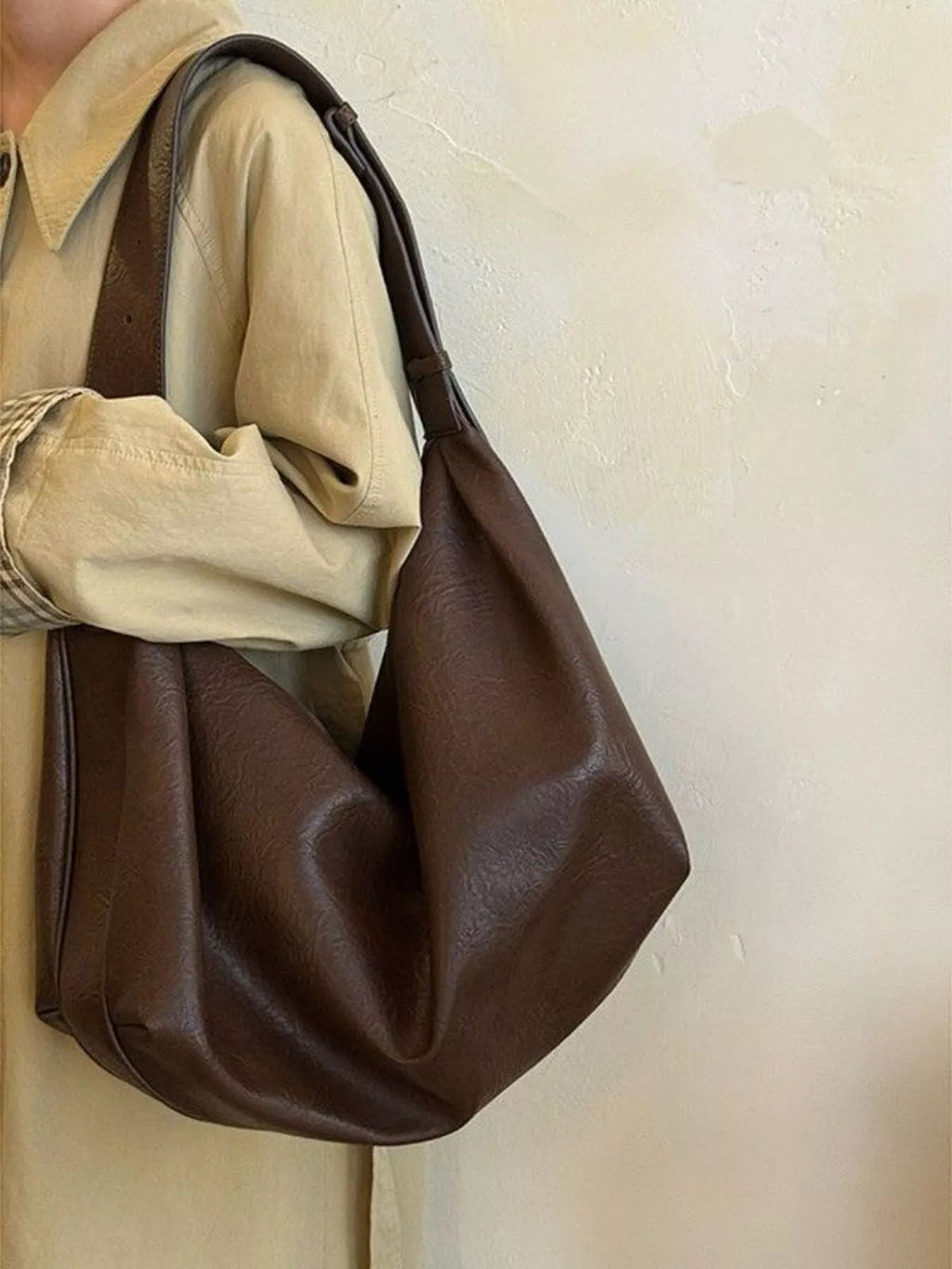 Large Capacity Faux Leather Tote Bag - Crowned Energy CO.