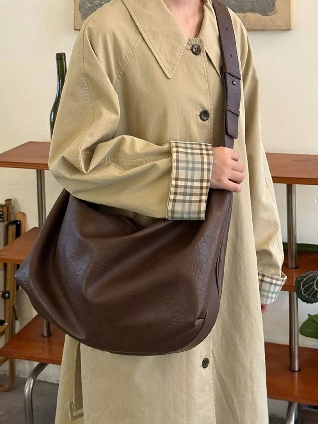 Large Capacity Faux Leather Tote Bag - Crowned Energy CO.
