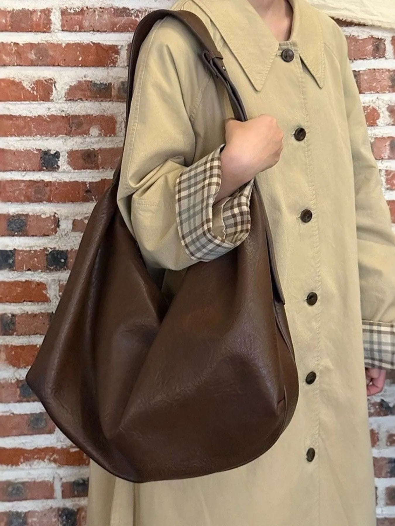 Large Capacity Faux Leather Tote Bag - Crowned Energy CO.
