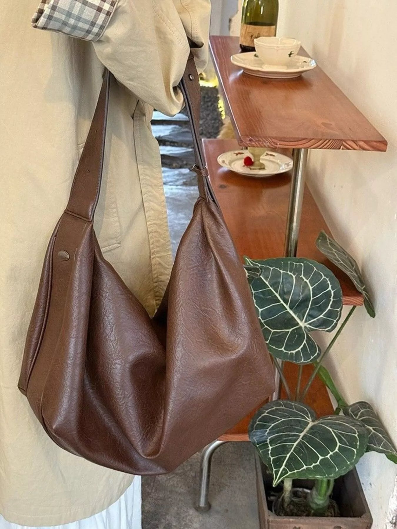 Large Capacity Faux Leather Tote Bag - Crowned Energy CO.