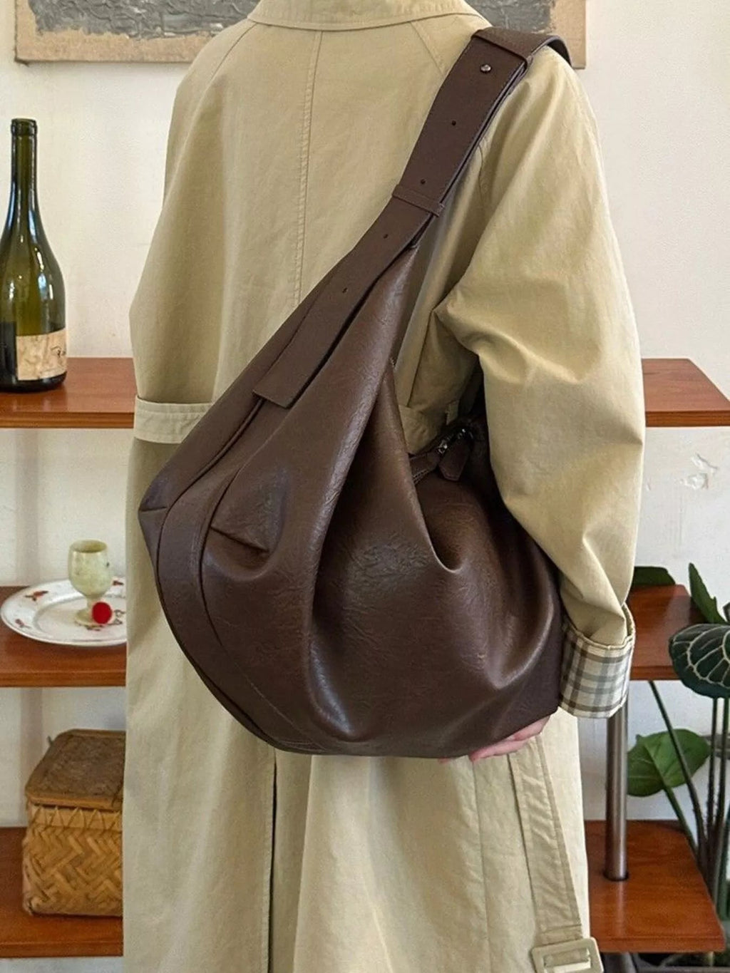 Large Capacity Faux Leather Tote Bag - Crowned Energy CO.