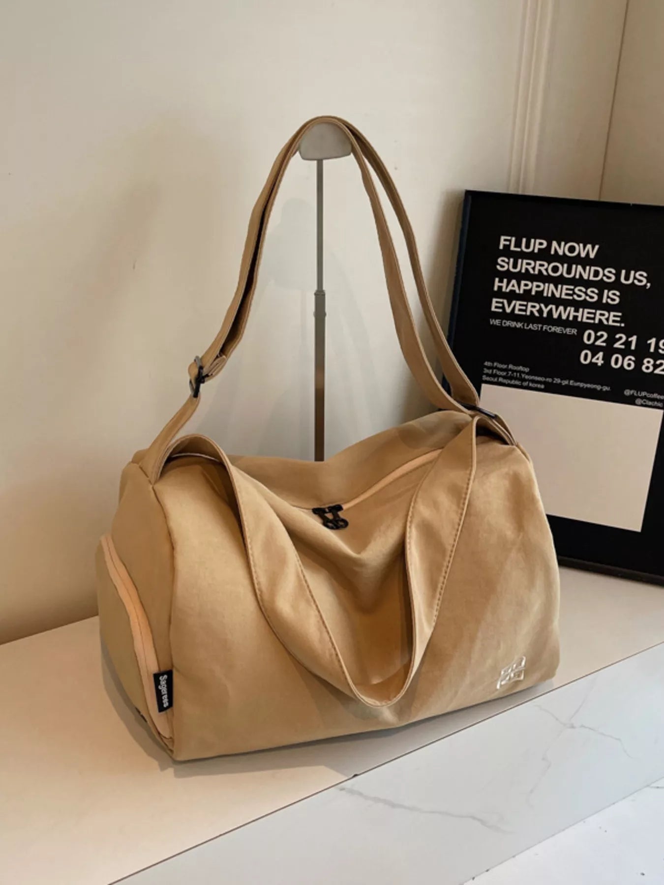Large Capacity Lightweight Travel Bag - Crowned Energy CO.