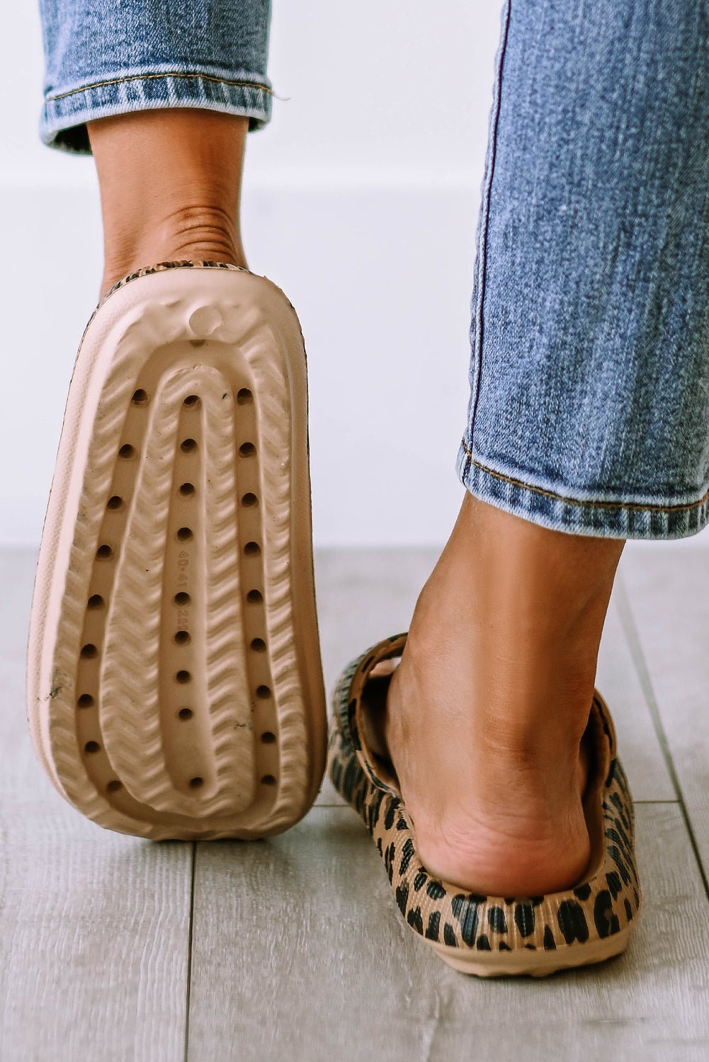 Leopard Print Thick Sole Slip On Slippers - Crowned Energy CO.