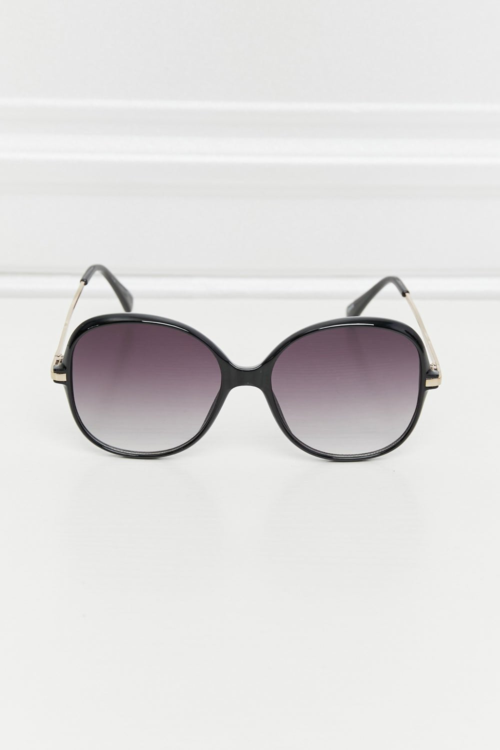 Metal - Plastic Hybrid Full Rim Sunglasses - Crowned Energy CO.