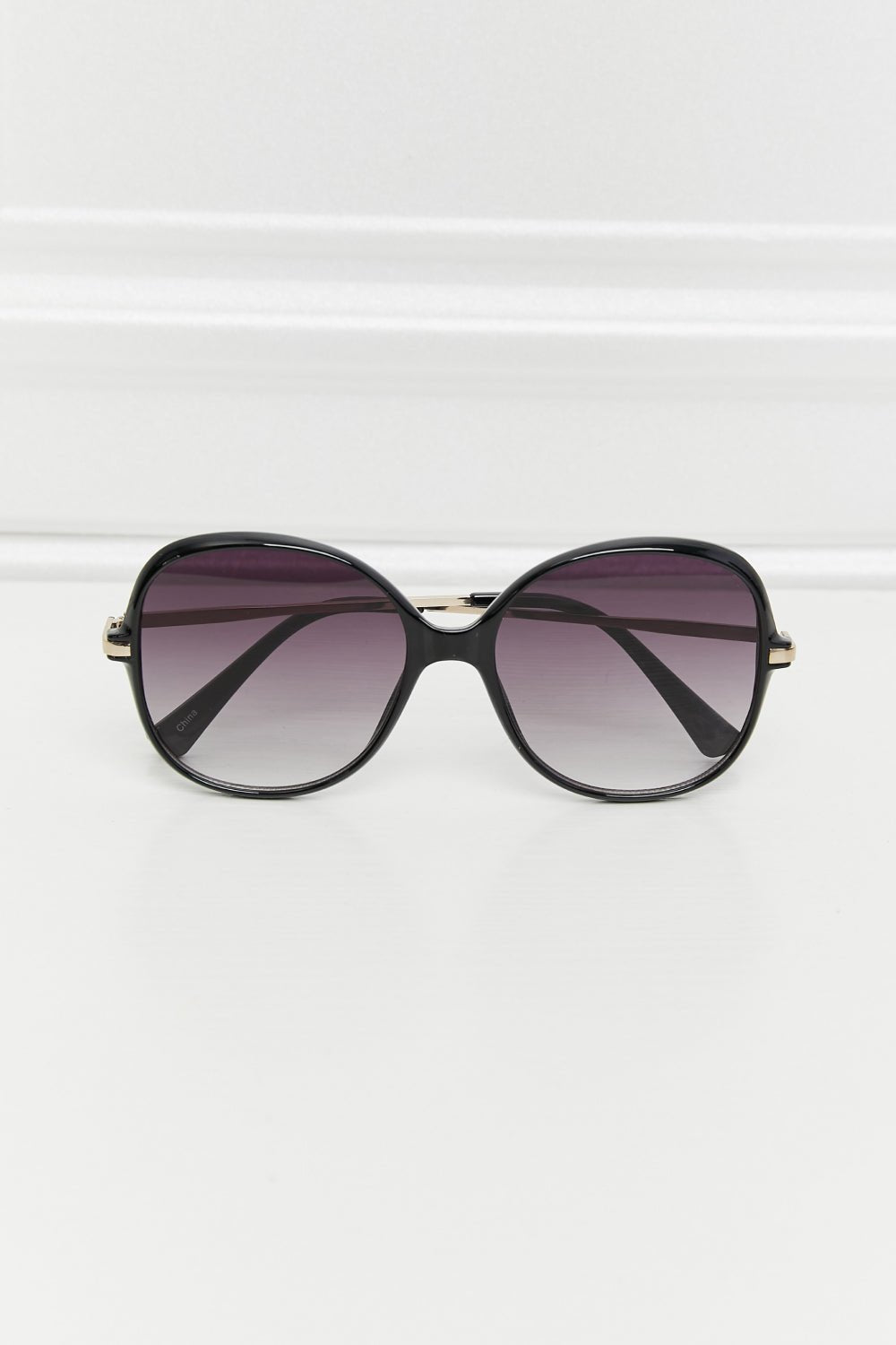 Metal - Plastic Hybrid Full Rim Sunglasses - Crowned Energy CO.