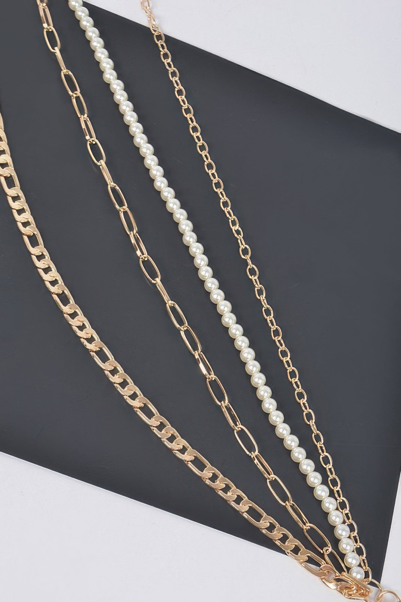 Multi Layered Chain Belt - Crowned Energy CO.