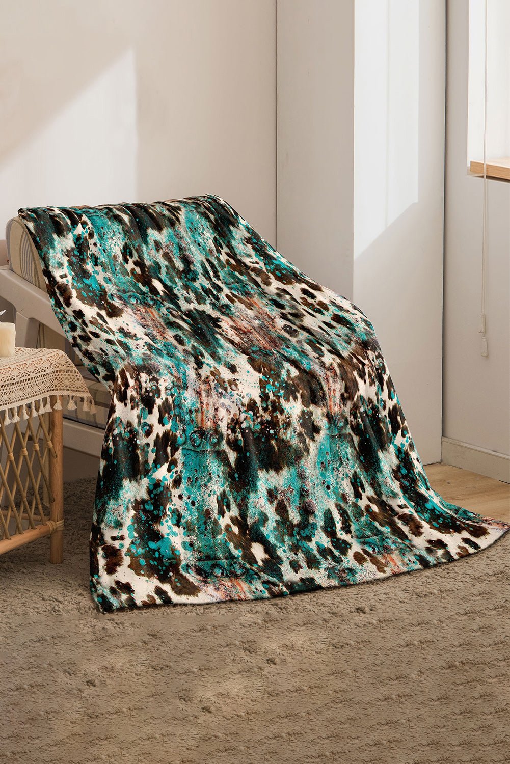 Multicolour Western Style Pattern Large Flannel Blanket - Crowned Energy CO.