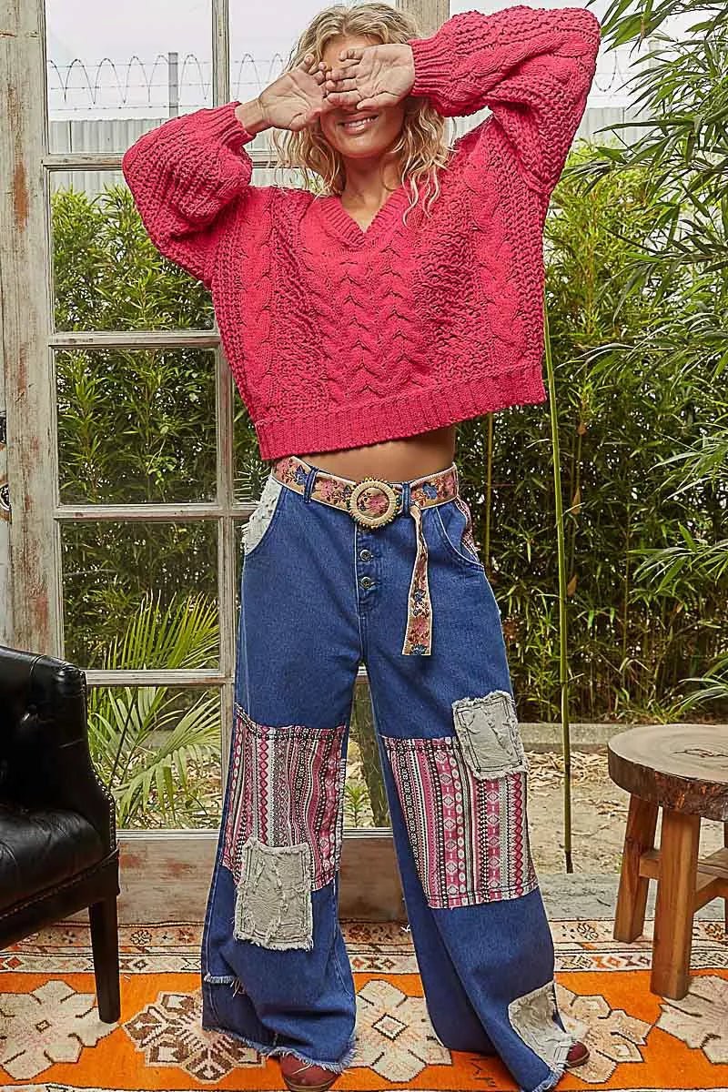 Crowned Energy CO. FUCHSIA / S Trendsi Sweaters & Cardigans/Cardigans POL Cable-Knit Solid V-Neck Cropped Sweater