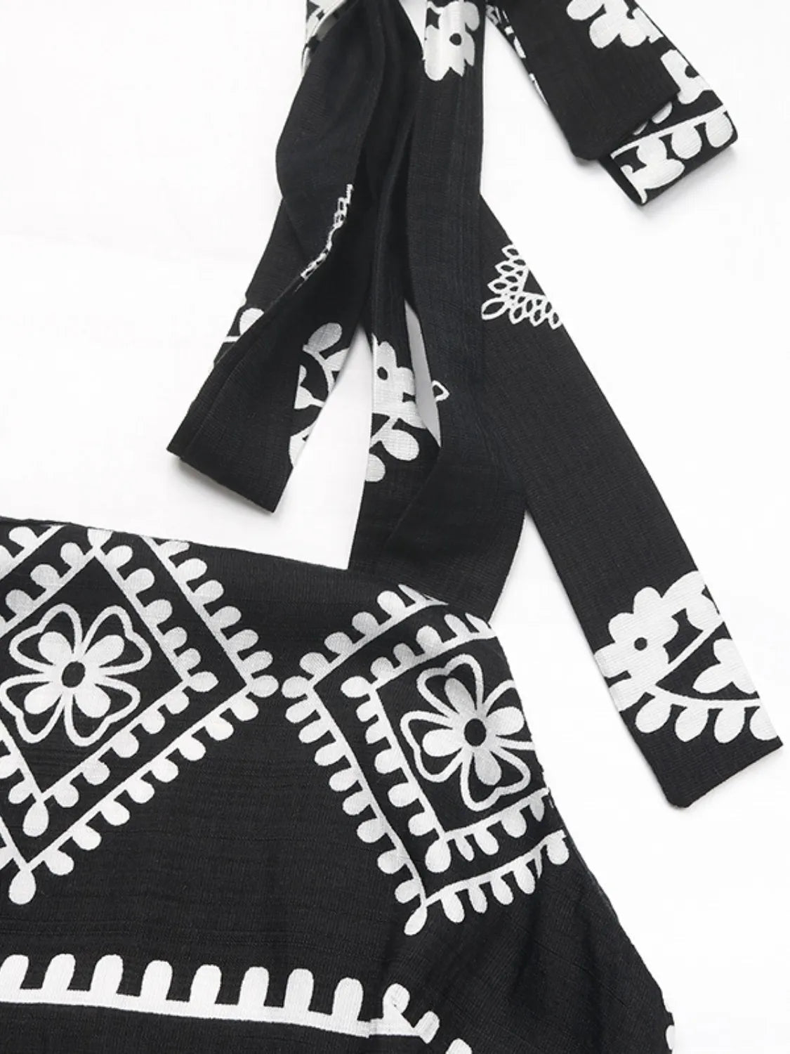 Crowned Energy CO. Black / S Trendsi Dresses Printed Square Neck Maxi Cami Dress