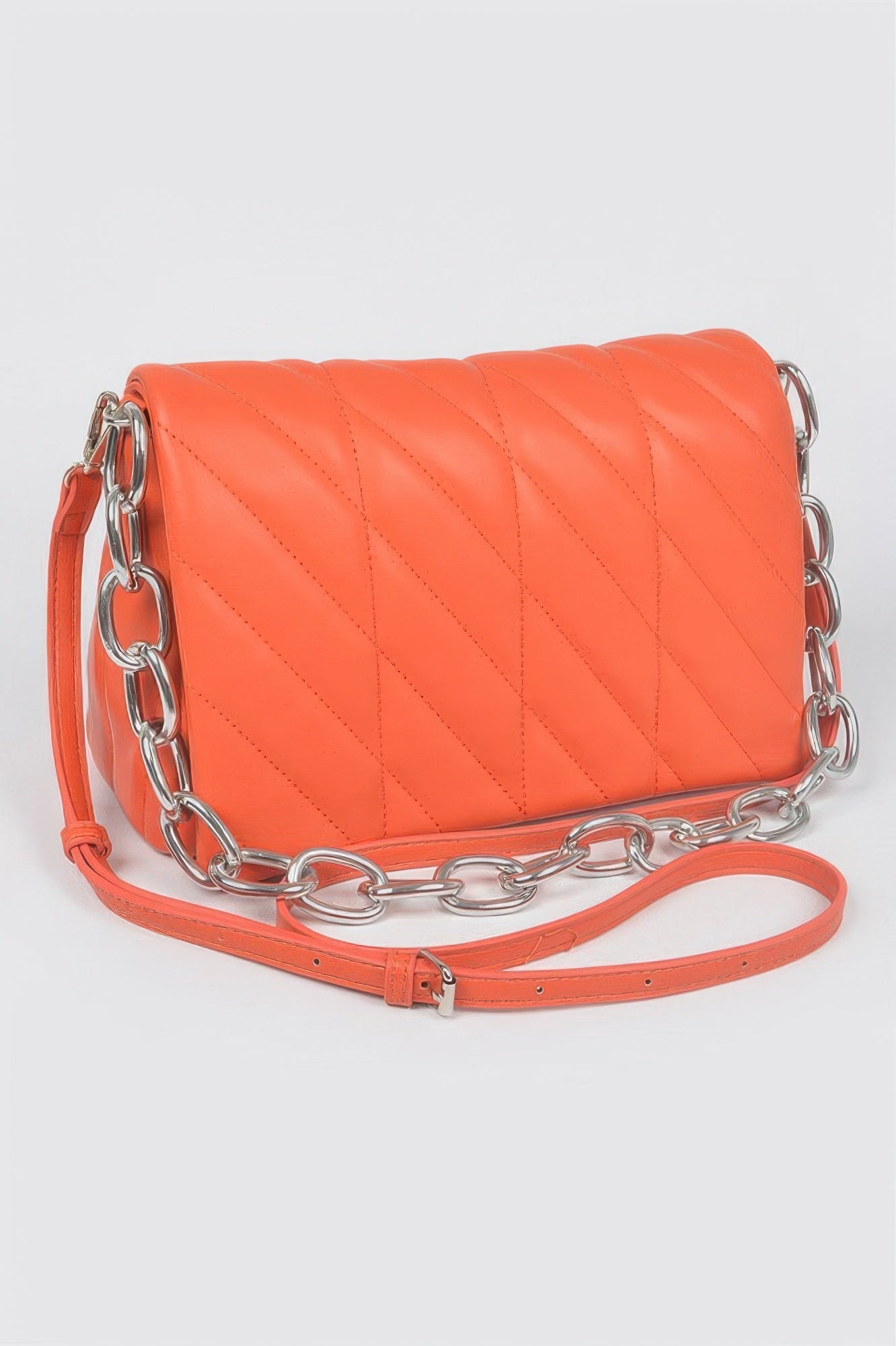 Quilted Chain Shoulder Bag - Crowned Energy CO.