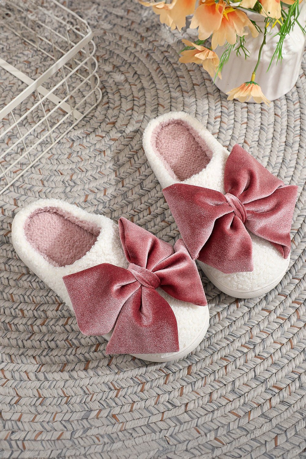 White Glister Ribbon Bow Decor Contrast Liner Plush Slippers - Crowned Energy CO.
