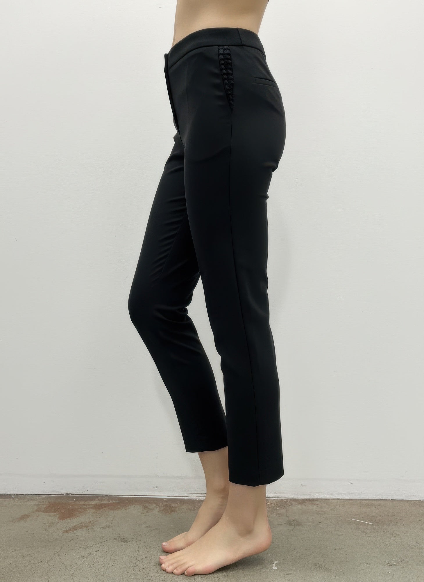 Zac & Rachel Solid Ankle Pants - Crowned Energy CO.